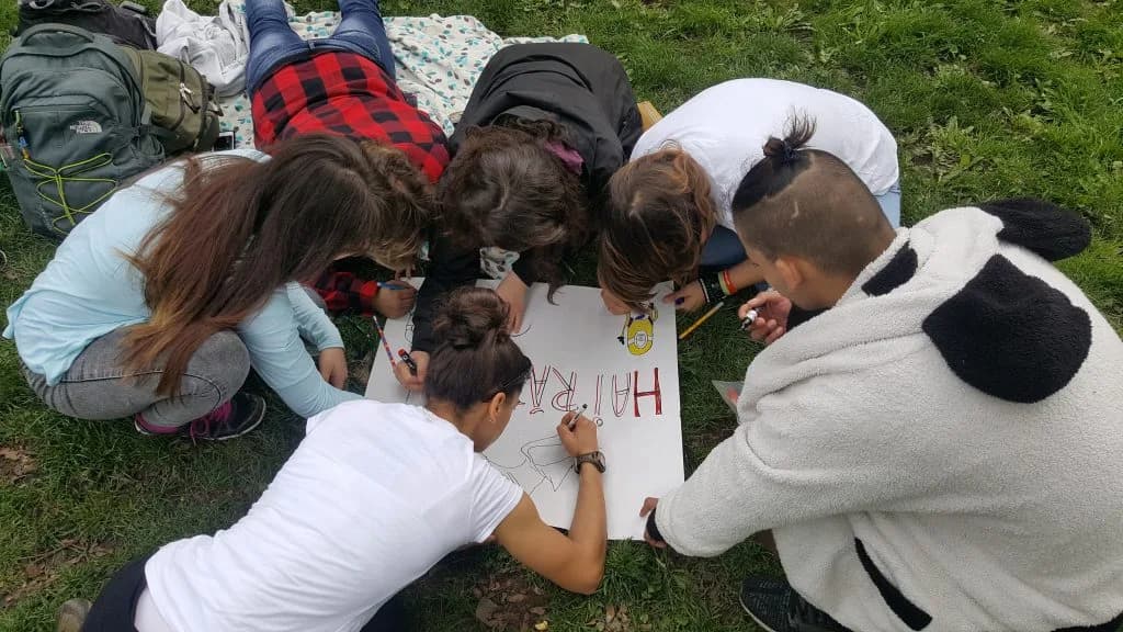 Fotografie din articolul „Plini de mulțumire”